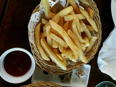 -皇冠自酿啤酒坊(中国红街5号楼店)