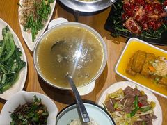 -隔壁老王·家常云南菜(花巷店)