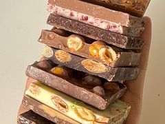 -Laderach 莱德拉(上海环贸iapm店)