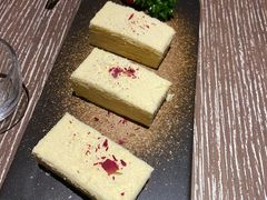 娜帕里勇-那时新疆·车师(大宁音乐广场店)