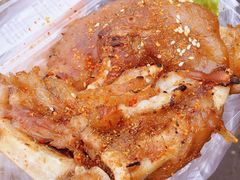 招牌烤猪蹄-美人万三·蚝大人生蚝小馆(昌里路店)