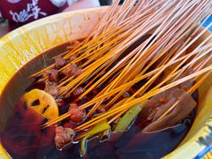 -拈签一笑黄牛肉辣卤串串