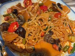 -柳喜辣·烧烤酒局(跃进总店)