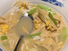 -俏湖兰·辣椒炒个肉(海沧店)