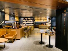-星巴克臻选(国贸商城首店)