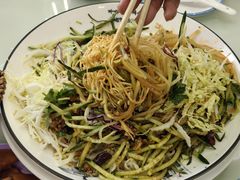 -老码头黑皮肘子锅包肉熏酱水饺(文政街店)