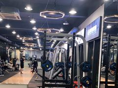 -豪逸健体(中骏广场店)