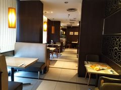 大堂-必胜客(环球店)