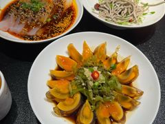 -辣尚瘾·烤鱼·新川菜(牡丹园直营店)