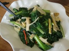-小放牛炒菜馆(军校店)