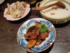 -古都历食南京菜·烤鸭·鸭血粉丝·汤包(南京博物院店)