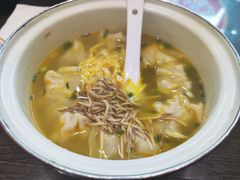 -笑来喜馄饨小笼工坊(通扬路店)