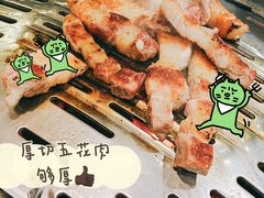 厚切五花肉-·缸桶屋·韩式牛肋条自助烤肉(西湖D11店)
