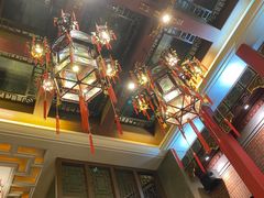 -梅龙镇酒家(南京西路总店)