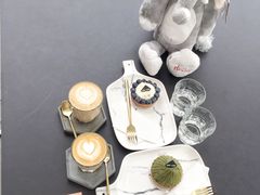 -UNI UNI(环亚凯瑟琳店)