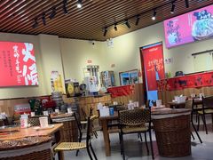 -阿润打边炉·鲜切鸡煲(华漕店)