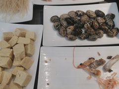 -鑫渔港海鲜本地菜·山海关浑锅(东戴河店)