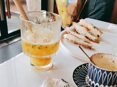-盐说·西式餐酒馆(光明万达店)