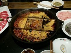 -纸盐河码头火锅(十八梯店)