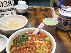 -张氏宽窄巷成都名小吃(茂业百货华强北店)