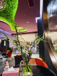 -花隐·美芙炫海菲秀皮肤管理中心