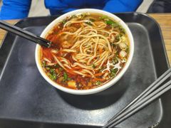 -陇上全荟兰州传统牛肉面(延吉路店)