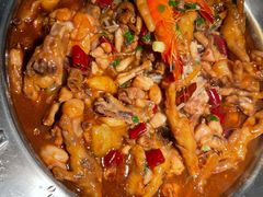 牛蛙煲-胖哥俩肉蟹煲(五道口店)