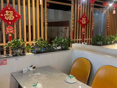 -休记光头香辣蟹干锅店(衣冠庙店)