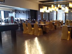 -鲁能希尔顿酒店-全日制餐厅-自助餐