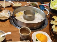 -江小渔鲜鱼火锅(冠亚星城店)