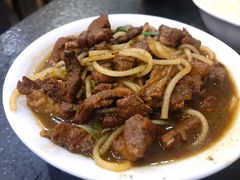 小炒肉-老吴起黄米饭炖羊肉剁荞面