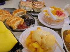 芒果粒伴雪糕-芬芳甜品(同福路店)