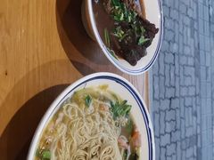 -天天鲜面馆(衡山路店)