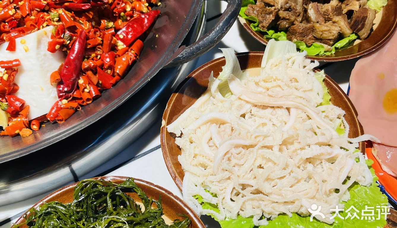 一家藏在温江的达州老火锅
