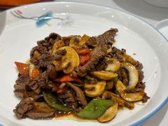 -老季市·三代非遗传承·地标美食老汁鸡(工农路店)