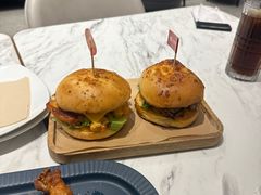 -必胜客(东莞地王店)