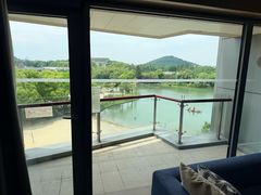 -上海佘山世茂艾美酒店