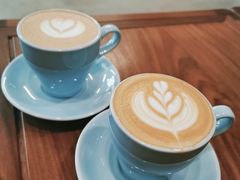 拿铁-VESH COFFEE(定西路店)