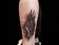 -木子·纹身店TATTOO穿孔·洗纹身
