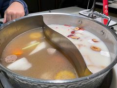 -左庭右院鲜牛肉火锅(浦江欢乐颂店)