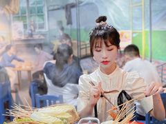 -马路边边麻辣烫(世纪金源店)