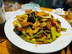 -百味地锅鸡(铜山路店)
