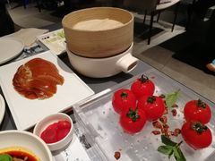 番茄脆菇沙拉-小大董·烤鸭(观景餐厅·南京西路店)