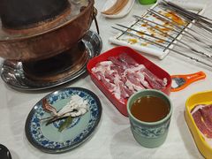 -羊家胡同·龙虾烧烤火锅(龙汇路店)