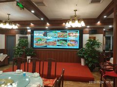 -六和聚传统烤鸭.天津菜(和平店)