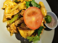 -大头虾越式风味餐厅(光明广场店)