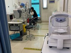 -同仁验光配镜(中心店)