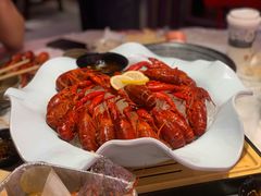 -肥肥虾庄·金牌油焖大虾(首义路店)