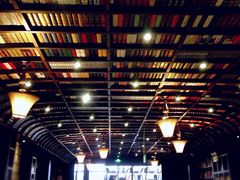 iphone_upload_pic-钟书阁(松江泰晤士小镇店)