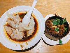 -龙抄手食府(浣花北路店)